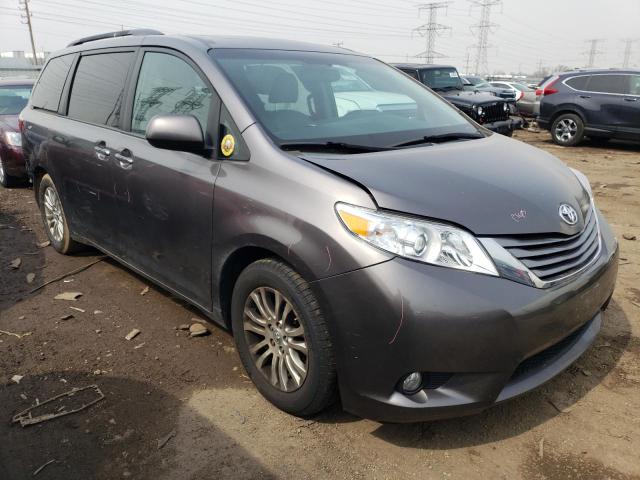 Photo 4 from auction – 2015 TOYOTA SIENNA XLE with VIN 5TDYK3DC4FS578725