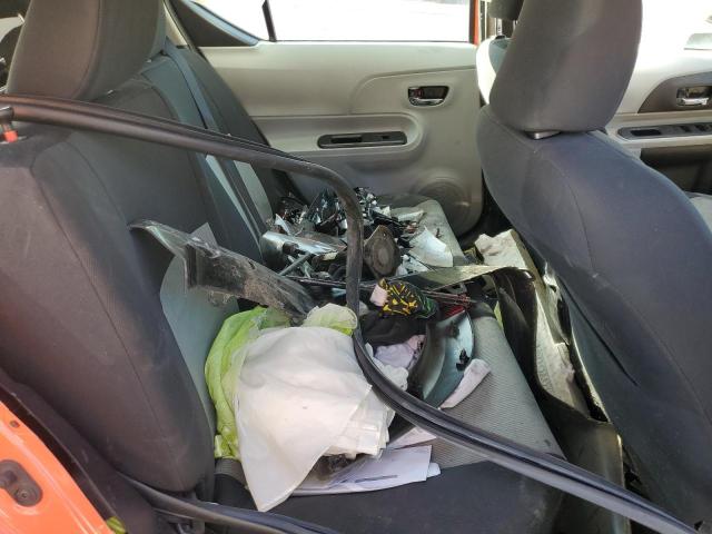 Photo 10 from auction – 2014 TOYOTA PRIUS C with VIN JTDKDTB3XE1060259