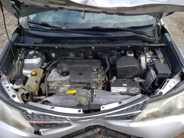 Photo 12 from auction – 2013 TOYOTA RAV4 LE with VIN 2T3ZFREV1DW005854