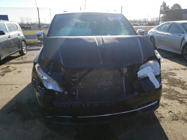 Photo 5 from auction – 2013 CHRYSLER TOWN & COU with VIN 2C4RC1CGXDR808235