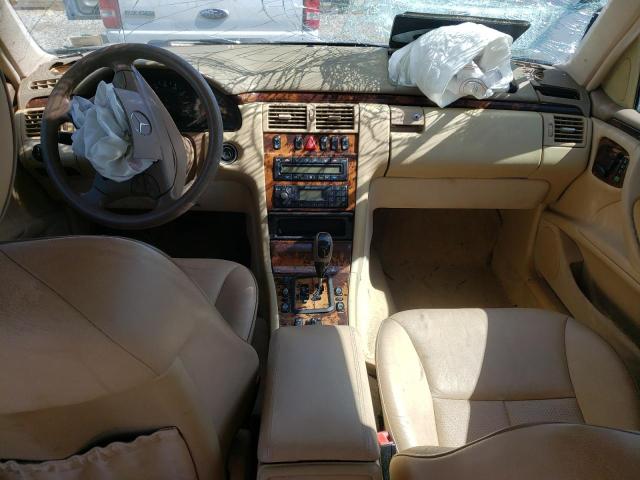 Photo 8 from auction – 2002 MERCEDES-BENZ E 320 4MAT with VIN WDBJF82J52X077026