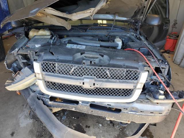 Photo 11 from auction – 2004 CHEVROLET AVALANCHE with VIN 3GNEK12T64G127485
