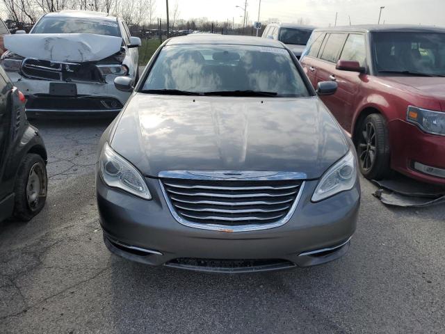Photo 5 from auction – 2013 CHRYSLER 200 TOURIN with VIN 1C3CCBBB0DN538936