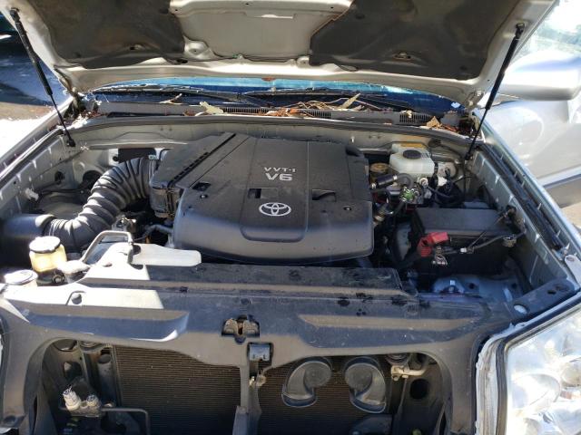 Photo 11 from auction – 2003 TOYOTA 4RUNNER SR with VIN JTEBU14R030008305