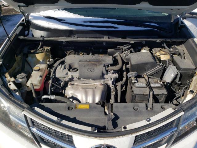 Photo 12 from auction – 2014 TOYOTA RAV4 XLE with VIN 2T3RFREV8EW227180