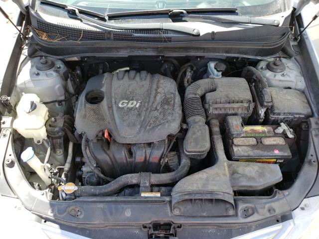 Photo 11 from auction – 2013 HYUNDAI SONATA SE with VIN 5NPEC4AC8DH523983