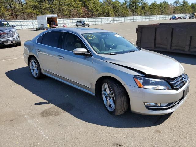 Photo 4 from auction – 2014 VOLKSWAGEN PASSAT SEL with VIN 1VWCS7A33EC015846