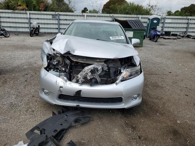 Снимка 5 от търг – 2010 LEXUS HS 250H с VIN JTHBB1BA9A2010397