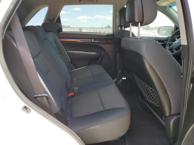 Photo 11 from auction – 2013 KIA SORENTO LX with VIN 5XYKT3A66DG342895