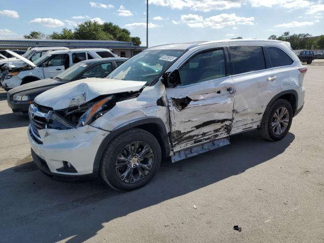 TOYOTA HIGHLANDER 2015 with VIN 5TDKKRFH1FS100263 - Photo from auction