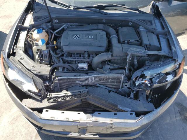Photo 11 from auction – 2015 VOLKSWAGEN PASSAT S with VIN 1VWAT7A33FC049324