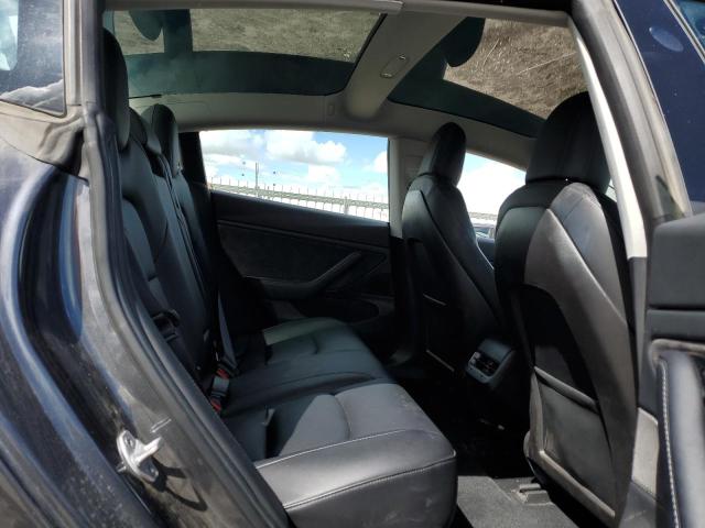 Photo 10 from auction – 2018 TESLA MODEL 3 with VIN 5YJ3E1EA1JF043089