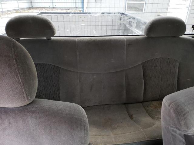 Photo 10 from auction – 2000 CHEVROLET SILVERADO with VIN 2GCEC19T2Y1153298