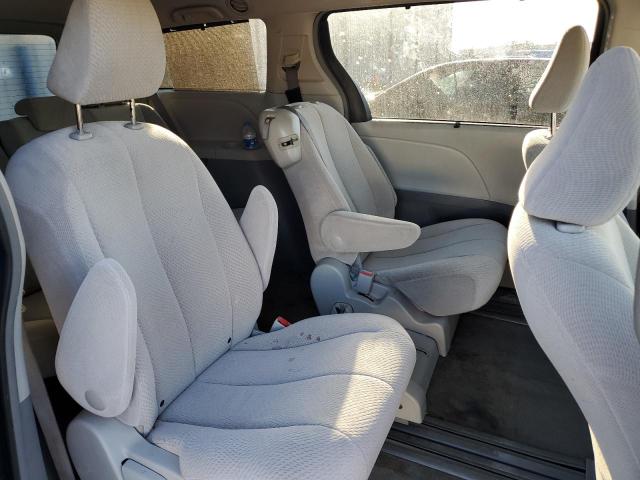 Photo 11 from auction – 2013 TOYOTA SIENNA LE with VIN 5TDKK3DC9DS341957