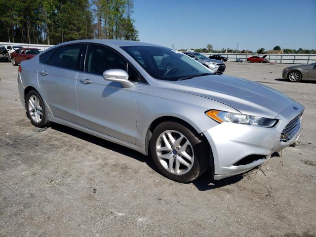 Photo 4 from auction – 2016 FORD FUSION SE with VIN 3FA6P0H71GR180516