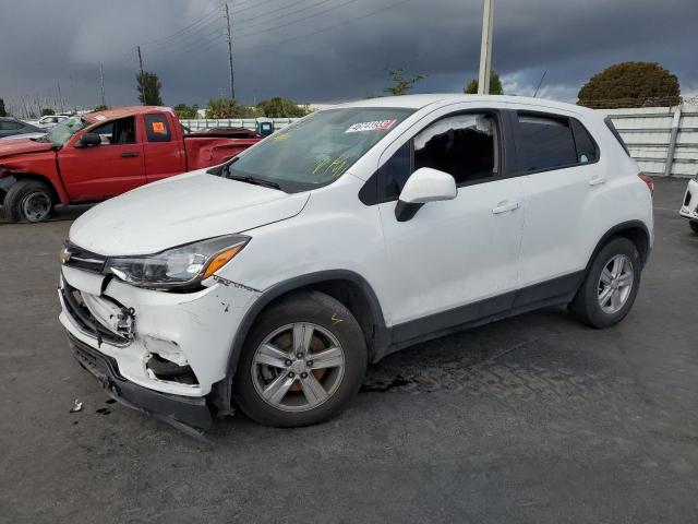 CHEVROLET TRAX LS 2020 with VIN KL7CJKSB8LB329040 - Photo from auction