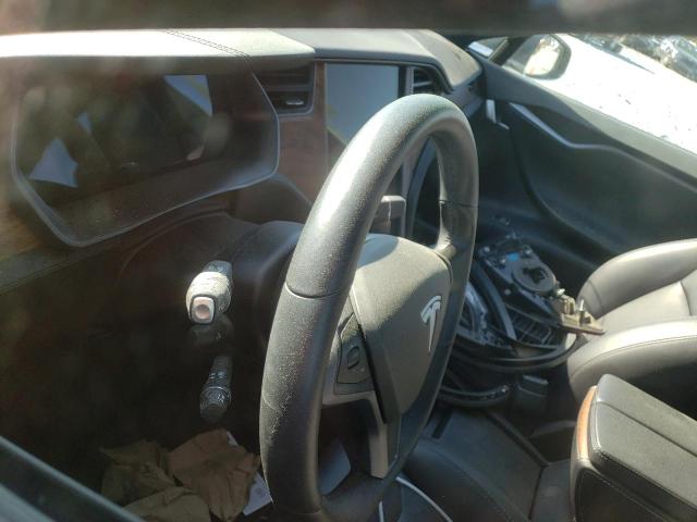 Photo 9 from auction – 2018 TESLA MODEL S with VIN 5YJSA1E20JF283895