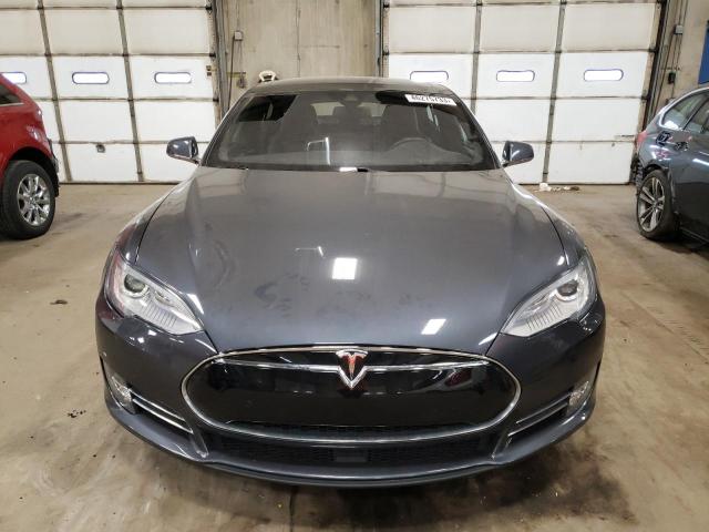 Photo 5 from auction – 2015 TESLA MODEL S with VIN 5YJSA1E43FF109506