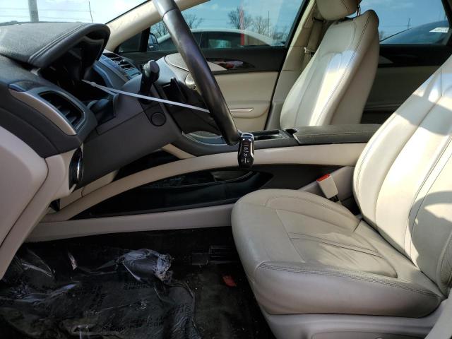 Photo 7 from auction – 2016 LINCOLN MKZ with VIN 3LN6L2J96GR629777