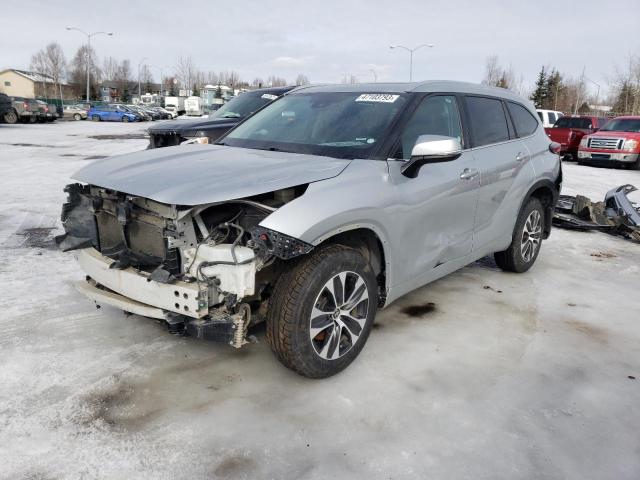 TOYOTA HIGHLANDER 2021 with VIN 5TDGZRBH8MS075561 - Photo from auction
