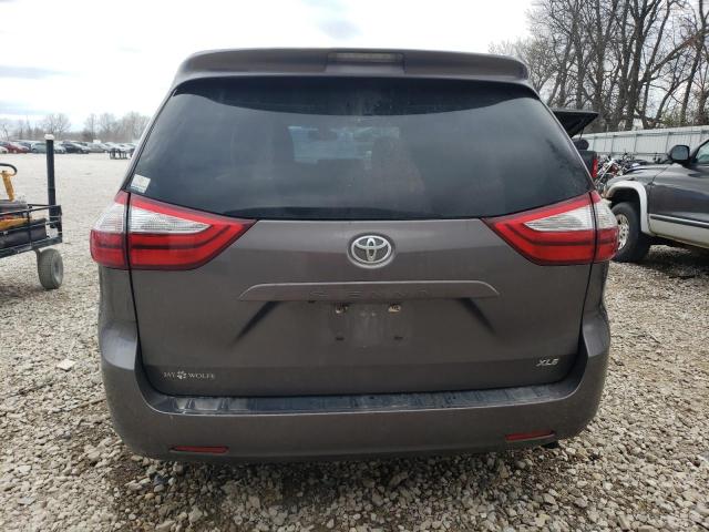 Photo 6 from auction – 2015 TOYOTA SIENNA XLE with VIN 5TDYK3DC9FS663155