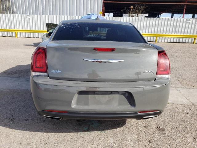 Photo 6 from auction – 2019 CHRYSLER 300 S with VIN 2C3CCABG4KH559817