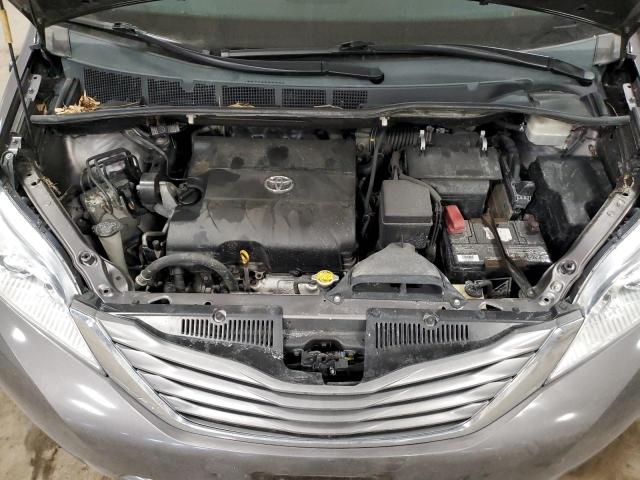 Photo 12 from auction – 2011 TOYOTA SIENNA XLE with VIN 5TDYK3DC0BS004231