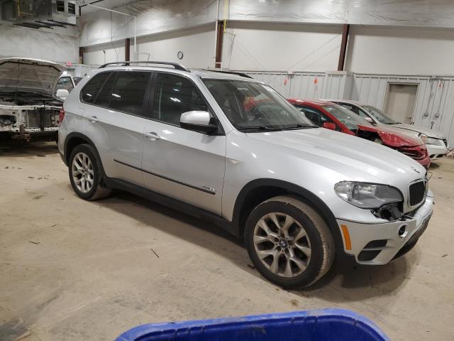 Photo 4 from auction – 2013 BMW X5 XDRIVE3 with VIN 5UXZV4C57D0B04757