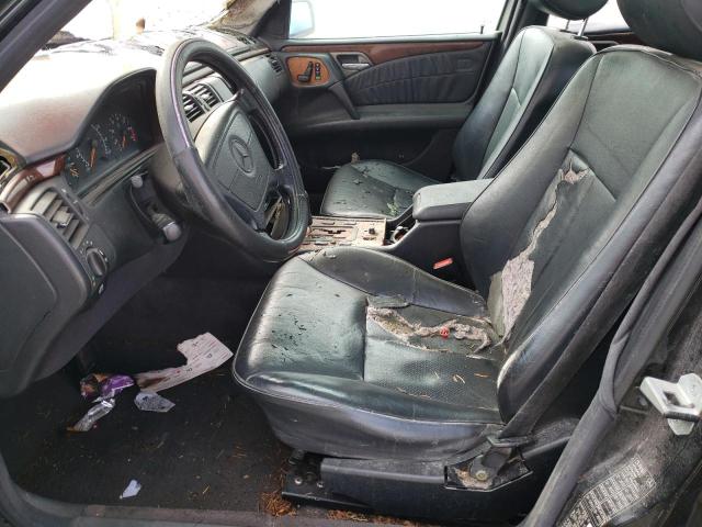Photo 7 from auction – 1999 MERCEDES-BENZ E 320 with VIN WDBJF65H8XA835593