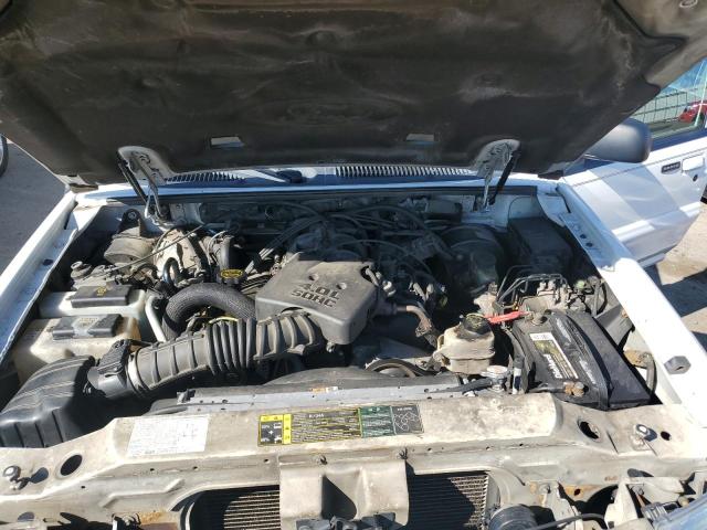 Photo 11 from auction – 2004 FORD EXPLORER S with VIN 1FMZU77K54UA43013