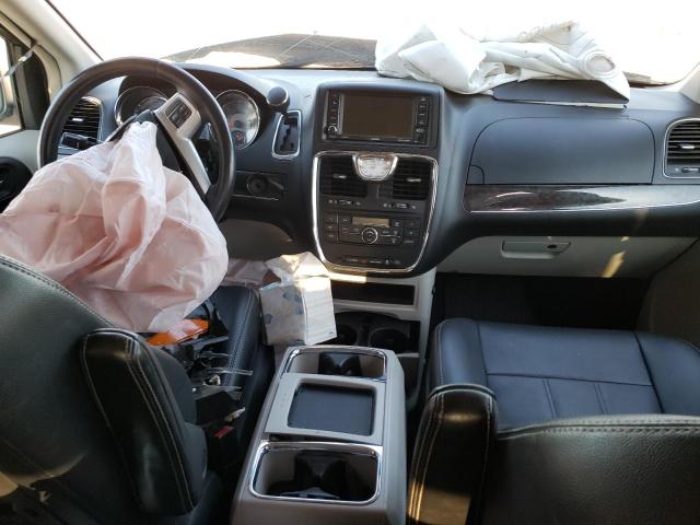Photo 8 from auction – 2016 CHRYSLER TOWN & COU with VIN 2C4RC1BG9GR246138