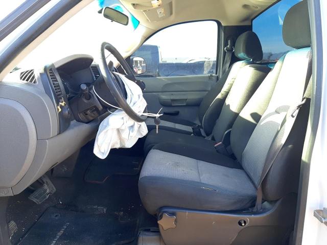 Photo 7 from auction – 2009 CHEVROLET SILVERADO with VIN 1GCEC14C69Z240928