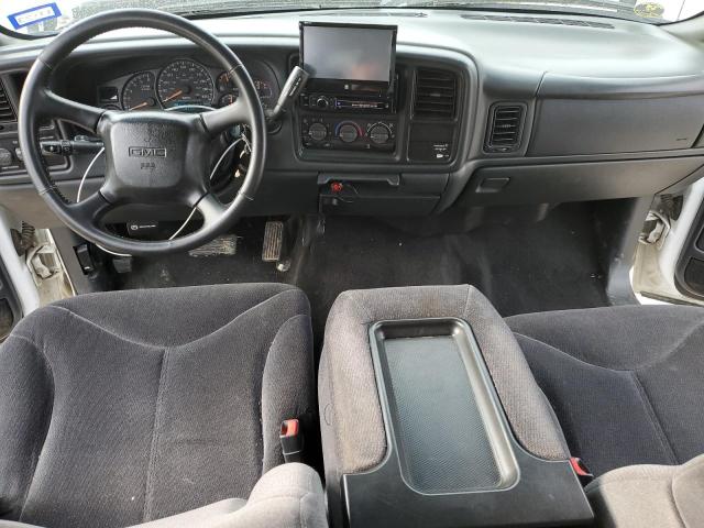 Photo 8 from auction – 2002 GMC NEW SIERRA with VIN 2GTEC19T521357763