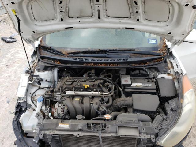 Photo 11 from auction – 2011 HYUNDAI ELANTRA GL with VIN 5NPDH4AE2BH034345