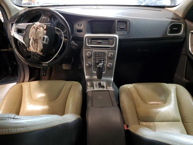 Photo 8 from auction – 2011 VOLVO S60 T6 with VIN YV1902FH4B2012539