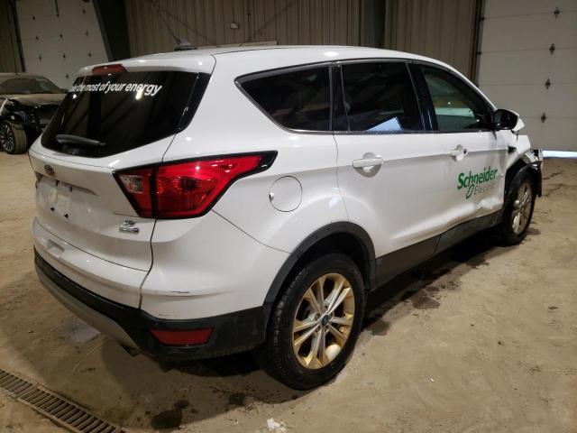 Photo 3 from auction – 2019 FORD ESCAPE SE with VIN 1FMCU9GD4KUA48140