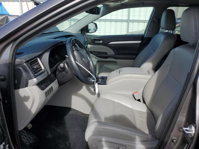 Photo 7 from auction – 2019 TOYOTA HIGHLANDER with VIN 5TDJZRFH8KS605427
