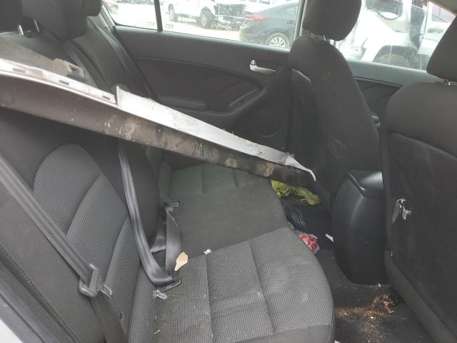 Photo 10 from auction – 2017 KIA FORTE LX with VIN 3KPFK4A79HE078027