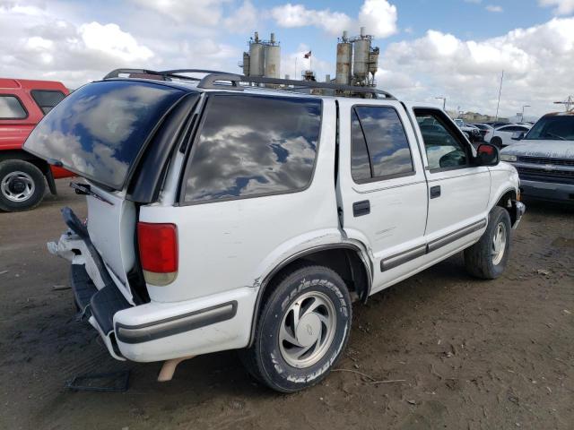 Photo 3 from auction – 1998 CHEVROLET BLAZER with VIN 1GNDT13W3W2247998