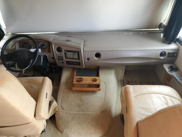 Photo 5 from auction – 2011 FLEETWOOD STORM with VIN 1F65F5DY1B0A07563