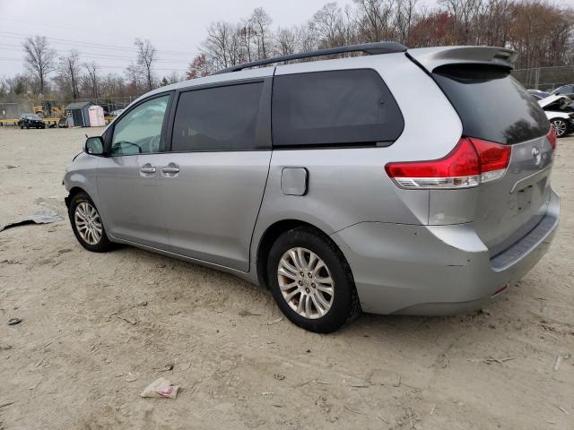 Photo 2 from auction – 2011 TOYOTA SIENNA XLE with VIN 5TDYK3DC3BS006006