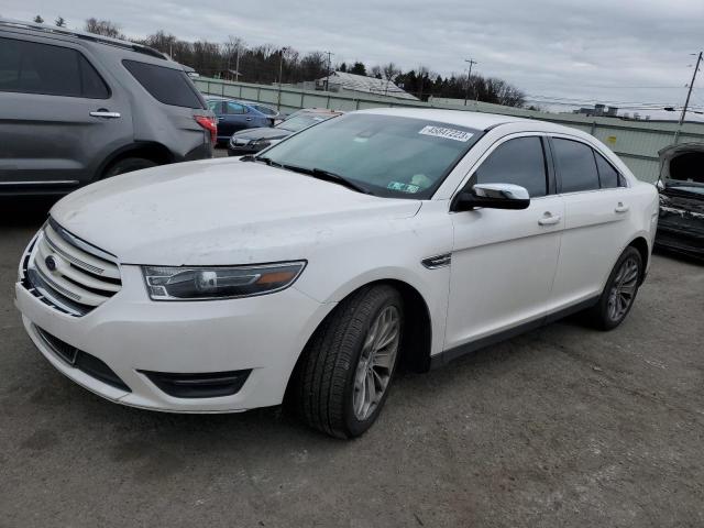 FORD TAURUS LIM 2017 con VIN 1FAHP2F8XHG104592 - Foto de la subasta