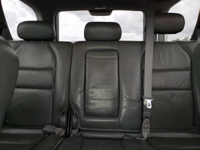 Photo 10 from auction – 2005 ACURA MDX with VIN 2HNYD18255H543926