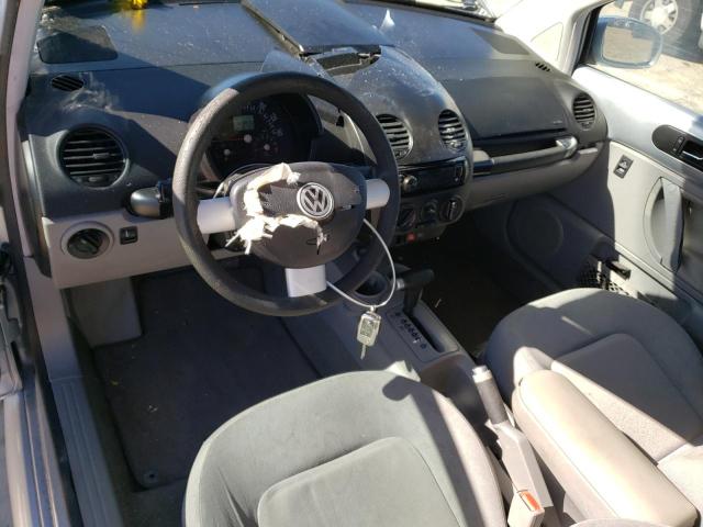 Photo 8 from auction – 2002 VOLKSWAGEN NEW BEETLE with VIN 3VWCK21C82M411896
