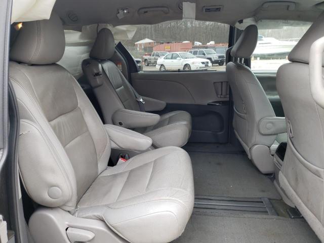 Photo 11 from auction – 2015 TOYOTA SIENNA XLE with VIN 5TDYK3DC9FS680036