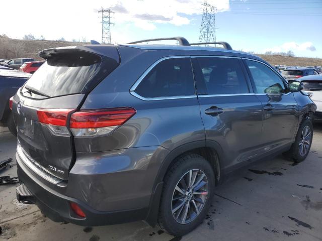 Photo 3 from auction – 2019 TOYOTA HIGHLANDER with VIN 5TDJZRFH8KS605427