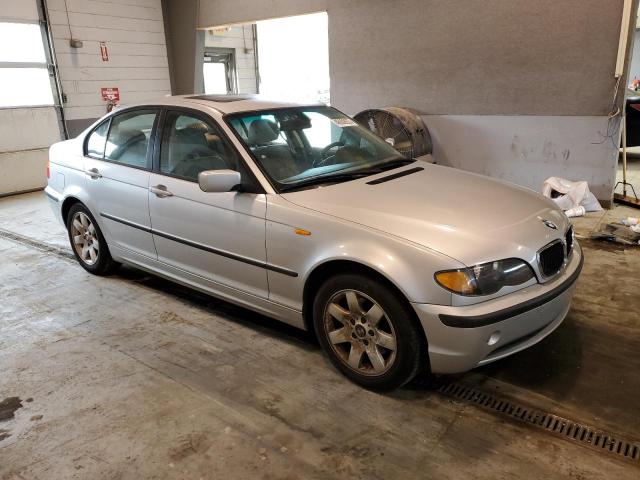 Photo 4 from auction – 2005 BMW 325 I with VIN WBAET37485NJ89849