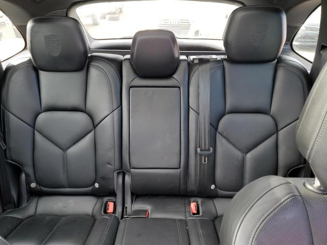 Photo 10 from auction – 2017 PORSCHE CAYENNE SE with VIN WP1AE2A23HLA73213