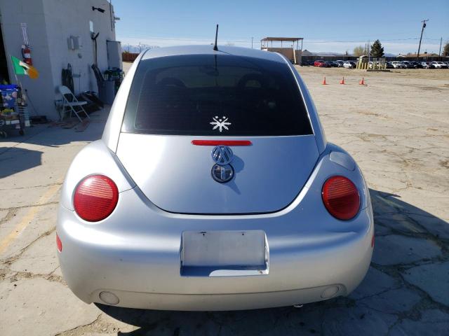 Photo 6 from auction – 2002 VOLKSWAGEN NEW BEETLE with VIN 3VWCK21C82M411896