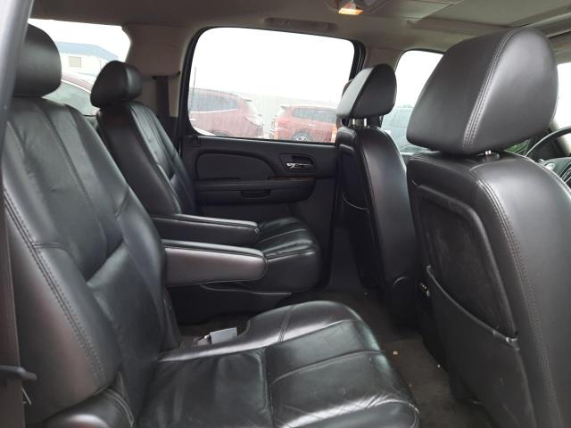 Photo 11 from auction – 2007 CHEVROLET SUBURBAN K with VIN 3GNFK16367G310453